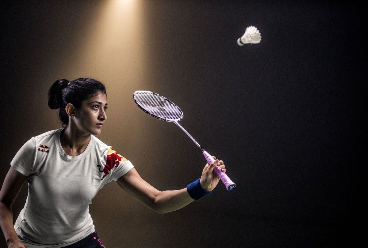 Burn Calories and Enjoy Yourself: How Badminton Can Help You Get Slim